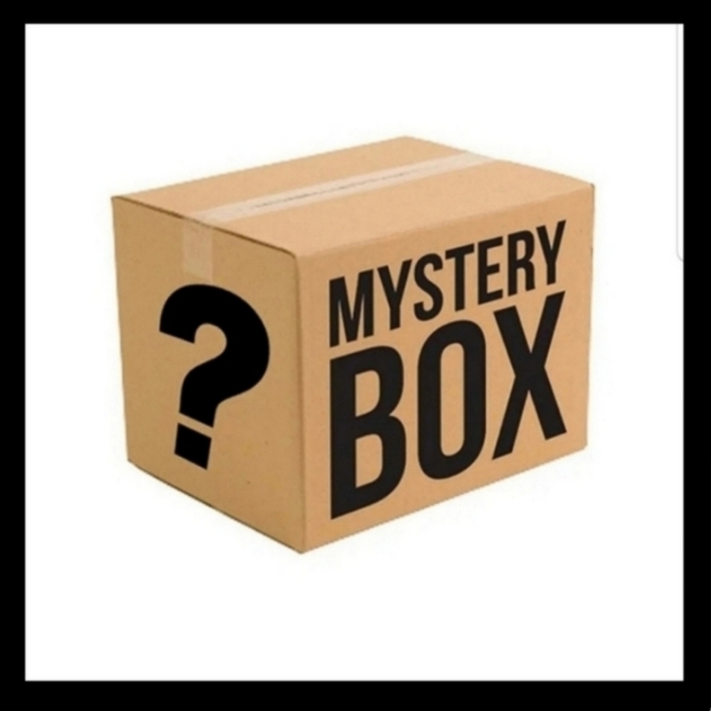 5lb Clothing Mystery Box
